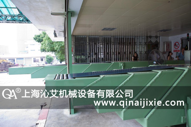 香煙后包裝生產(chǎn)線伸縮皮帶機(jī)輸送設(shè)備 香煙后包裝生產(chǎn)線伸縮皮帶機(jī)輸送設(shè)備